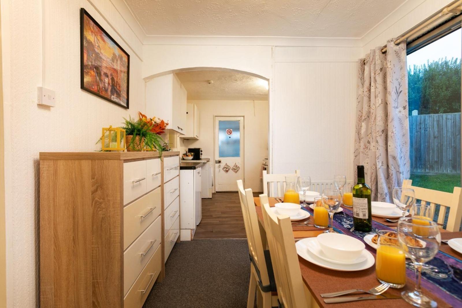 Cozyhome-3Br-5Guest#Netflix#Parking#Garden Nottingham Exterior photo